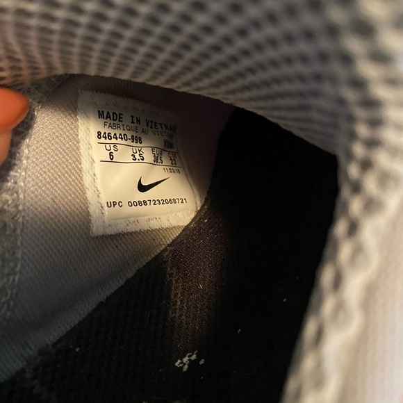 Nike - air presto sneaker - cloud grey and peach - Picture 7 of 7